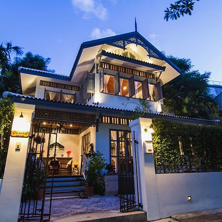 Baan Noppawong Hotell Bangkok Eksteriør bilde